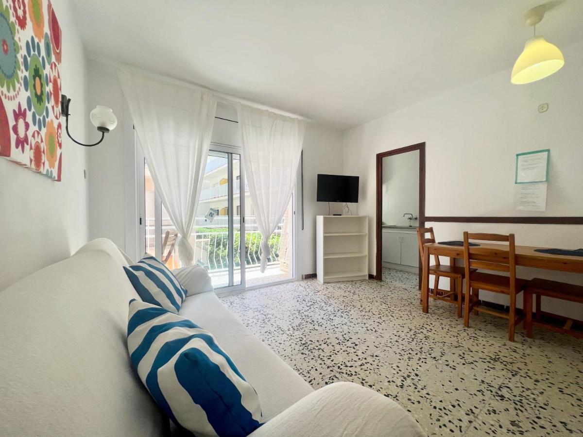 Apartamentos Ancora Romana Калафель Екстер'єр фото